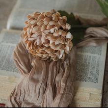  24.5” Straw Mum Spray