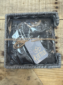  Woven Napkin Holder w/Napkins