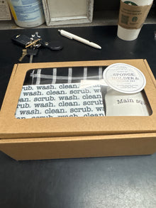  Mudpie Sponge Holder and Towel Set