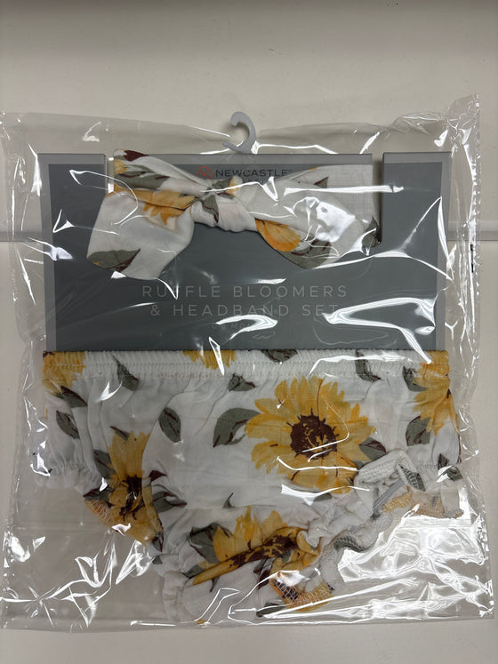 Newcastle Ruffle Bloomers and Headband Set (Sunflower Farm) (0-6 Months)