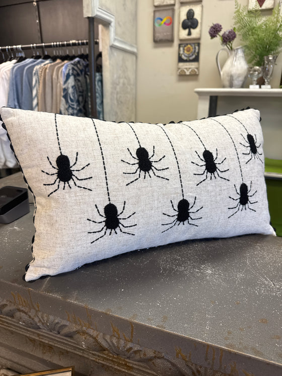 K&K Spider Pillow