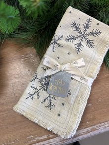  Fabric Embroidered Snowflake Napkin Set