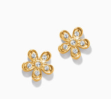  Enchanting Flower Stud Earring